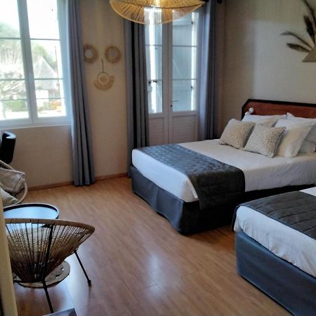 Hotel Restaurant La Traverse Cénac-et-Saint-Julien 外观 照片